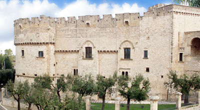Il Castello Dentice di Frasso apre le porte ai visitatori.